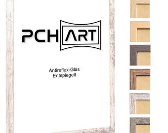Modern 20 mm narrow picture frame "Malmo" Discreet interchangeable frame in wood look with anti-reflective artificial glass