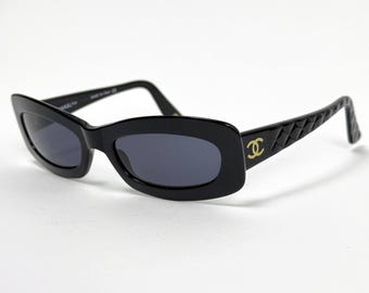 GAFAS DE SOL NEGRAS CHANEL Y2K, gafas de sol vintage chanel, gafas lunettes