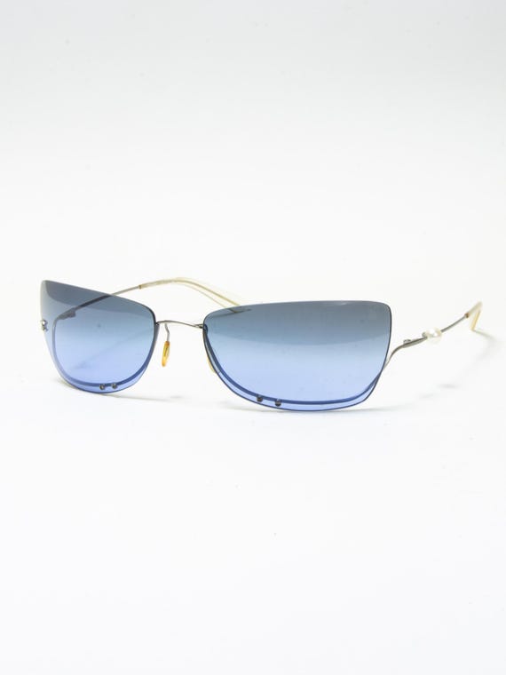 Y2K CHANEL SUNGLASSES with PEARL thin frame blue lenses y2k