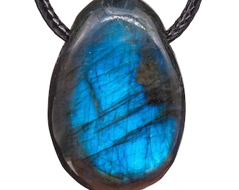 Labradorite pendant - drilled stone - extra quality