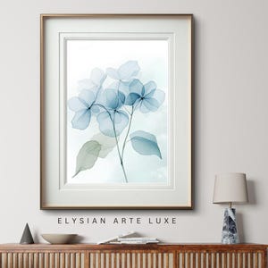 Pintura de lila azul suave, arte mural floral sureño moderno, arte mural grandmillenial, póster de flores pastel, decoración botánica estilo cottagecore