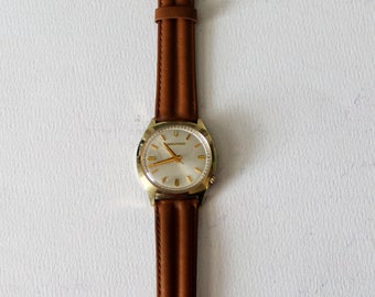 Vintage Bulova Accutron Wrist Watch, Old Bulva Accutron Wrist Watch, Accutron Wrist Watch, Bulova Wrist Watch, FREE USA SHIPPING