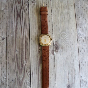 Bulova c835312 top