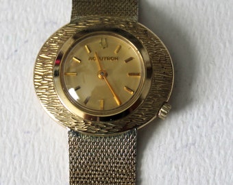 Vintage bulova accutron women's watch top