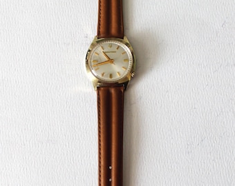 Vintage Bulova Accutron Wrist Watch, Old Bulva Accutron Wrist Watch, Accutron Wrist Watch, Bulova Wrist Watch, FREE USA SHIPPING