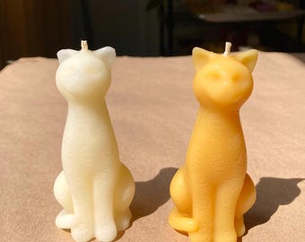 100% Beeswax - Regal Cat Votive Candle in Natural and Ivory