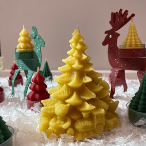 100% Beeswax - Novelty Christmas Tree Pillar Candle in Natural and Ivory
