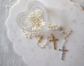 Personalized First Communion Rosary, Pearlescent Rosary with Chalice Centerpiece, Gold or Silver Catholic Rosary, First Communion Gift