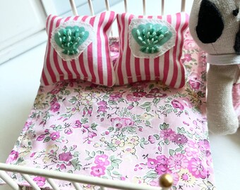 Liberty of London Dollhouse Bedspread and Pillows, 1:12 scale, maileg mice furniture, modern dollhouse, dollhouse bedding