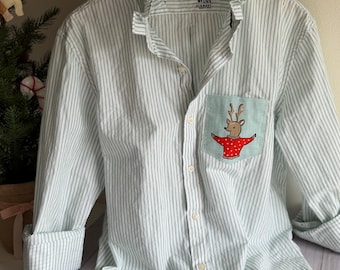 Camisa navideña con volantes de renos – Aplicación navideña hecha a mano, camisa abotonada de rayas verdes, blusa festiva navideña