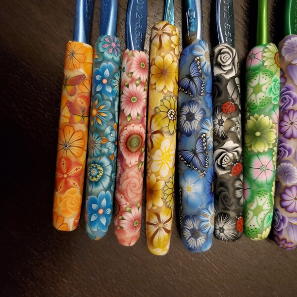 Polymer Clay Crochet Hooks Florals Ergonomic Handles Choice of Colors Sizes Boye