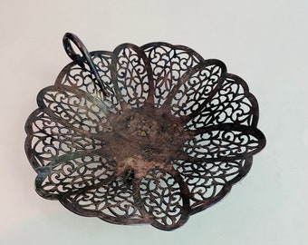Vintage Lovelace International Silver Co Filigree Dish with Handle