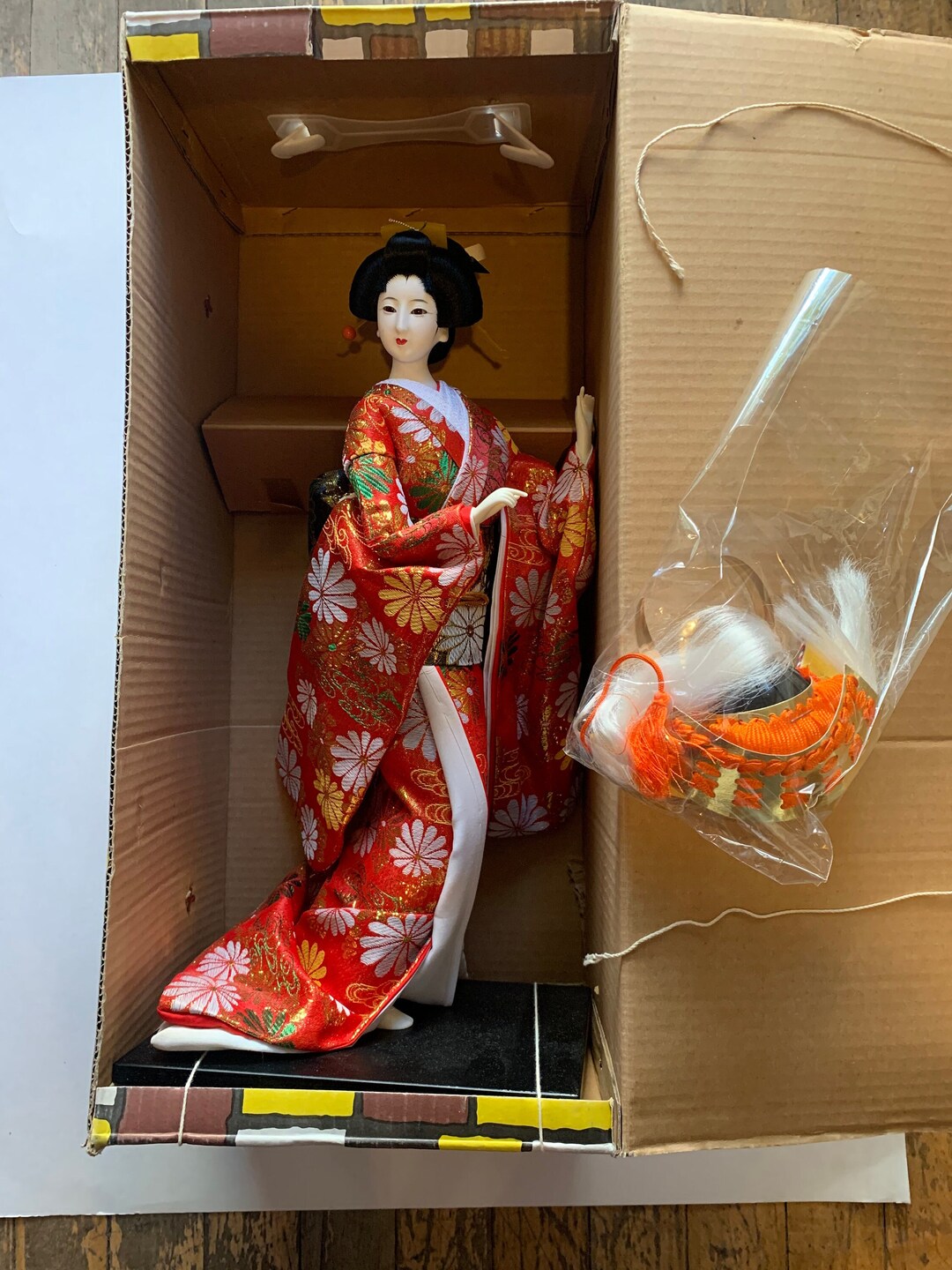 Vintage Yoshitoku Fashion Doll, New in Box, Japan, Geisha