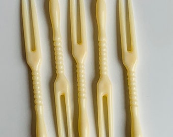 Ivory Colored Handles with Gold Etching Vintage Hors d/'oeuvre Forks Mid-Century Modern Retro Dinner Party Set of 8 Original Box