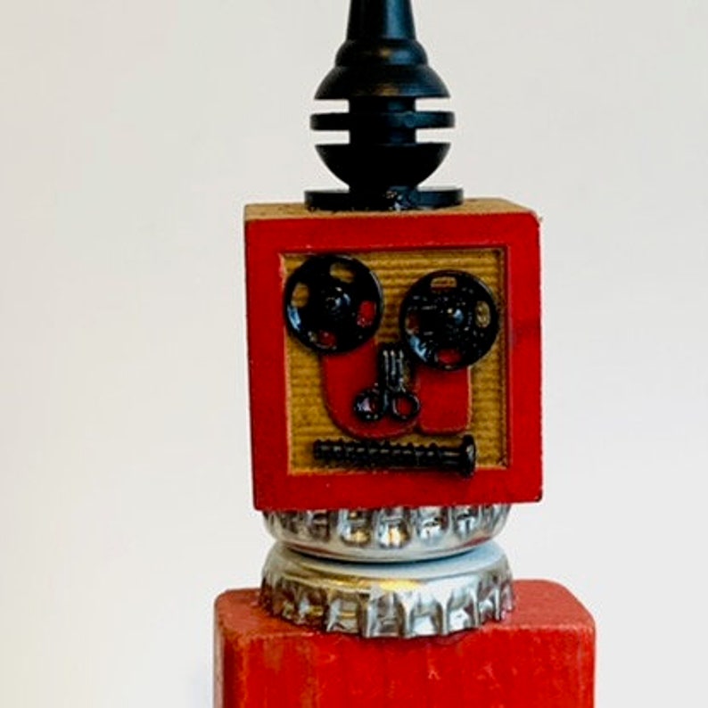 Original Toy-Bot, 9 to 5, Assemblage image 2