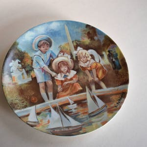 Vintage Collector Plate, Limoges, Petits Voiliers au Bassin des Tuileries