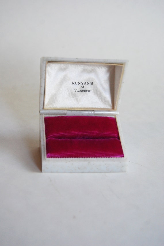 Vintage Ring Box, Wedding, Hot Pink