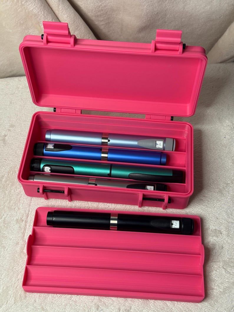 Peptide Pen Storage Case Premium - with space for 4 pens plus (needles and wipes or 4 additional pens) 8 Pens
