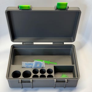 Peptide Supplies Case for Storage - (holds up to 4 10ml vials or 10 3ml vials, needles, alcohol wipes and a space for desiccant packet)