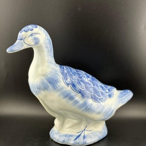 Vintage Delft-Style Duck