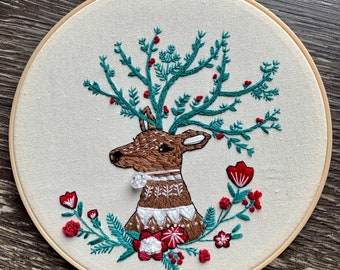 Christmas deer - hand embroidery hoop art