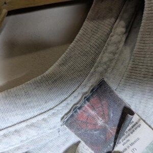 Vintage Y2K Spiderman Promotional Longsleeve T-Shirt Youth Large Sleeve Hits image 2