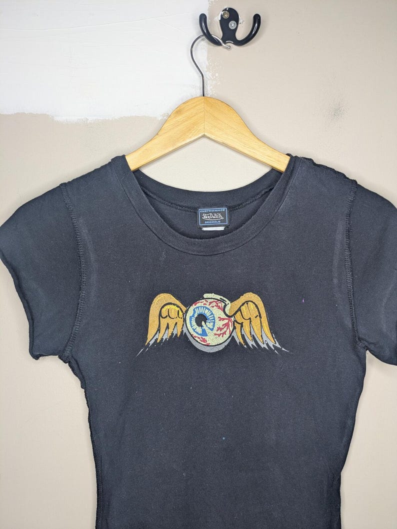 Vintage Y2K Von Dutch Flying Eye Ball Baby Tee Size Small T-Shirt Skater Grunge Black image 2