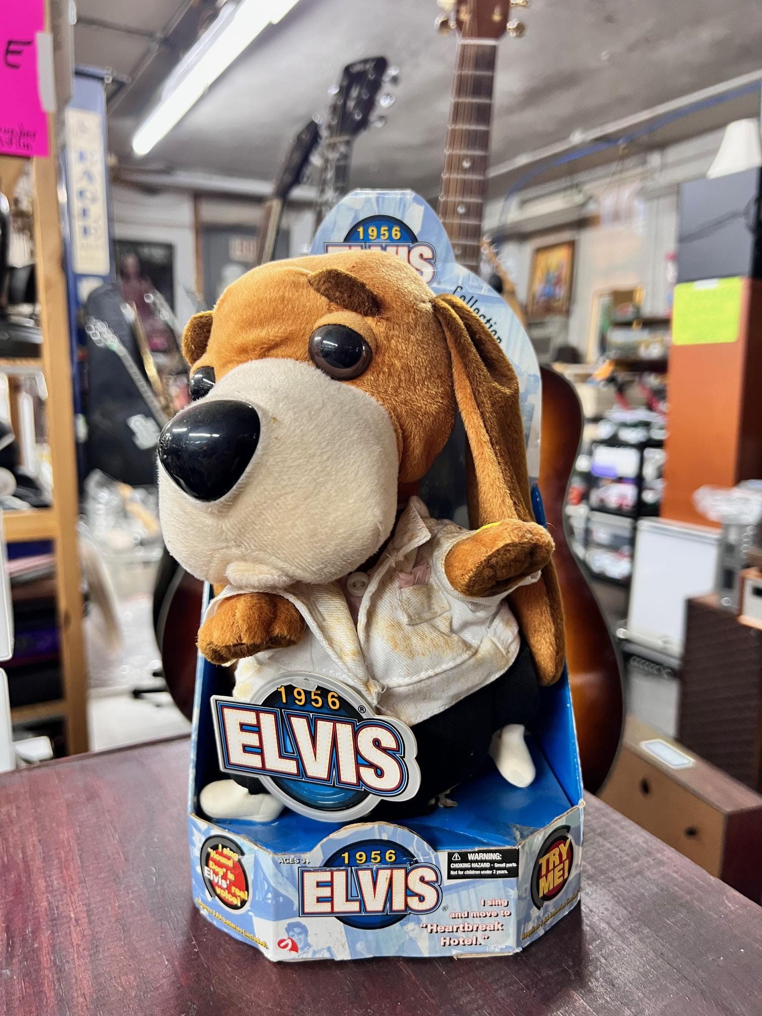Elvis 1956 Hound Dog Collection Singing Plush Toy 2003 Heartbreak