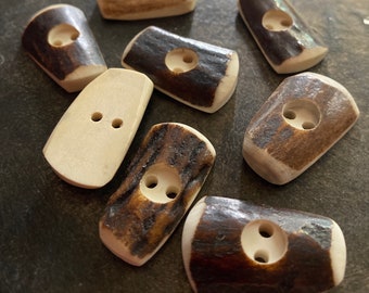 Lot P - Elk Deer Antler Shed Split Buttons apprx: 28mm  (1 button)