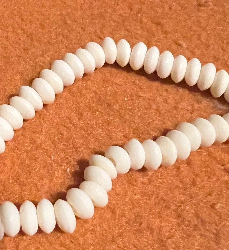 Antiqued Bone Rondelle Beads (10”) 7mm bild 2