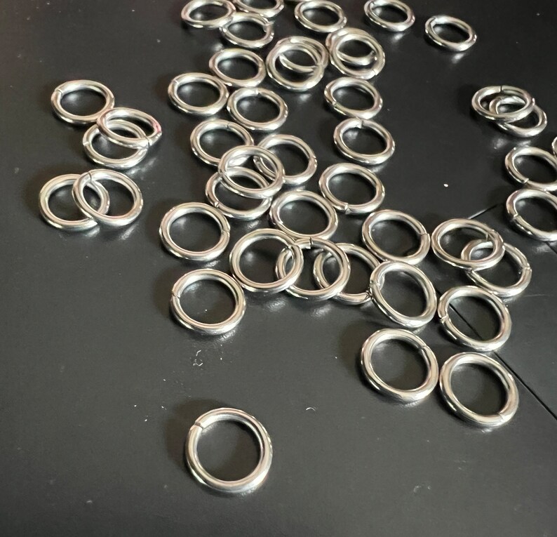 Reserved 7mm 316 split stainless steel jump ring 18ga image 1