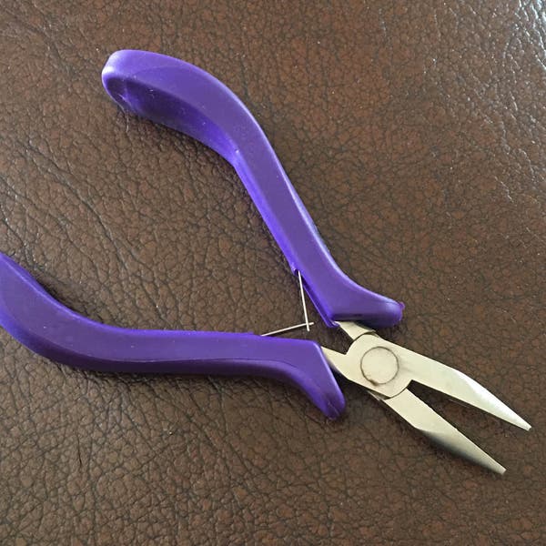 Chain Nose pliers