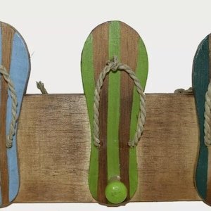 FLIP FLOP Towels Holder Hook Beach House Hanger Wood Wall Art Tropical Ocean