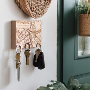 Porte-clés mural, porte-clés magnétique, porte-clés personnalisé, porte-clés en bois pour carte, organiseur de clés, cadeau de pendaison de crémaillère, porte-clés en bois