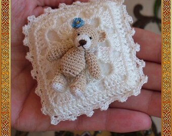 Vivian micro ours amigurumi, patron numérique au crochet