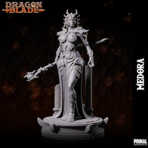 Dragon Dark Queen Medora Dragonblade - Masters of Dungeon Quest