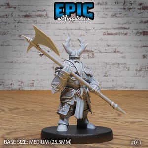 Dwarf Warrior with Halberd - Epic Miniatures - Dungeons and Dragons