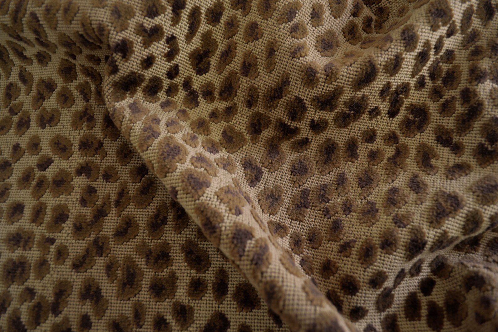 Animal pattern remnant cut velvet luxe Osborne & Little | Etsy