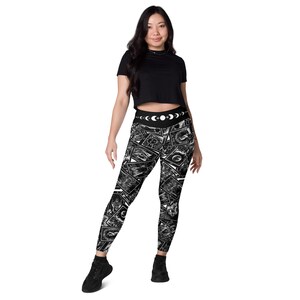 Leggings con cartas del tarot y BOLSILLOS!!! / Blanco sobre negro / Pantalones de yoga Moon Sun / Leggings de bruja / Leggings mágicos / Pantalones de yoga Triple Moon