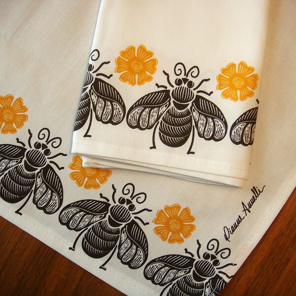 Irregulars - Bumble Bee Napkin Set of 4 - Organic Cotton