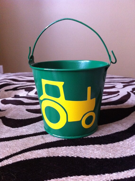 Items similar to John Deere themed Children's Party Favor Buckets