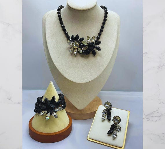 Vintage Miriam Haskell Parure Signed – Black & Cr… - image 15