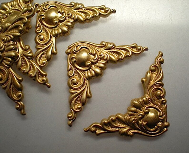 6 small brass ornate corner brackets No. 1 Etsy