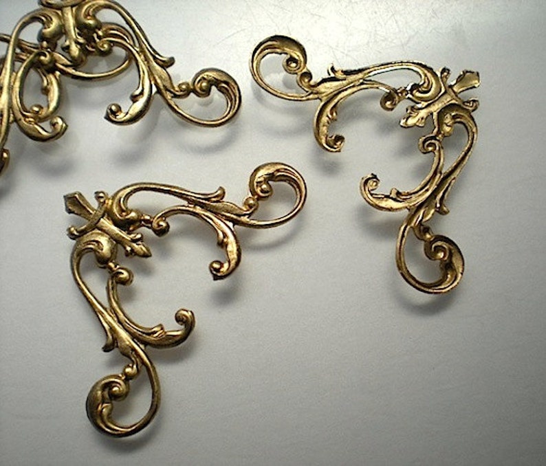 4 Small Brass Ornate Corner Brackets Etsy