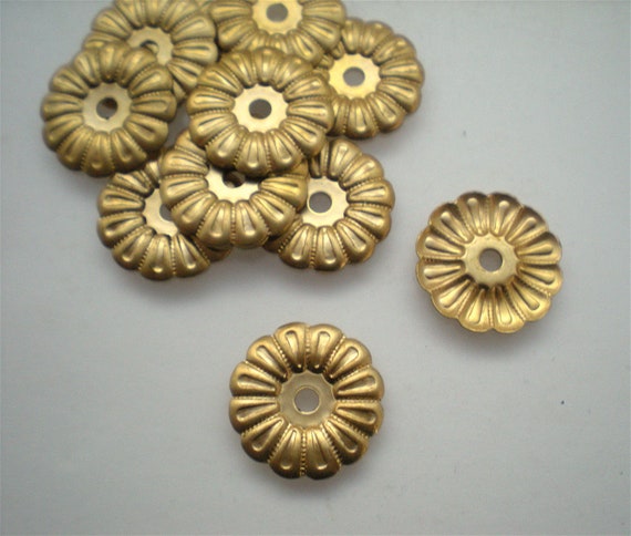 12 Brass Mirror Rosettes No 9 Small 12 Brass Mirror Rosettes No 9 Small, How To Use Mirror Rosettes