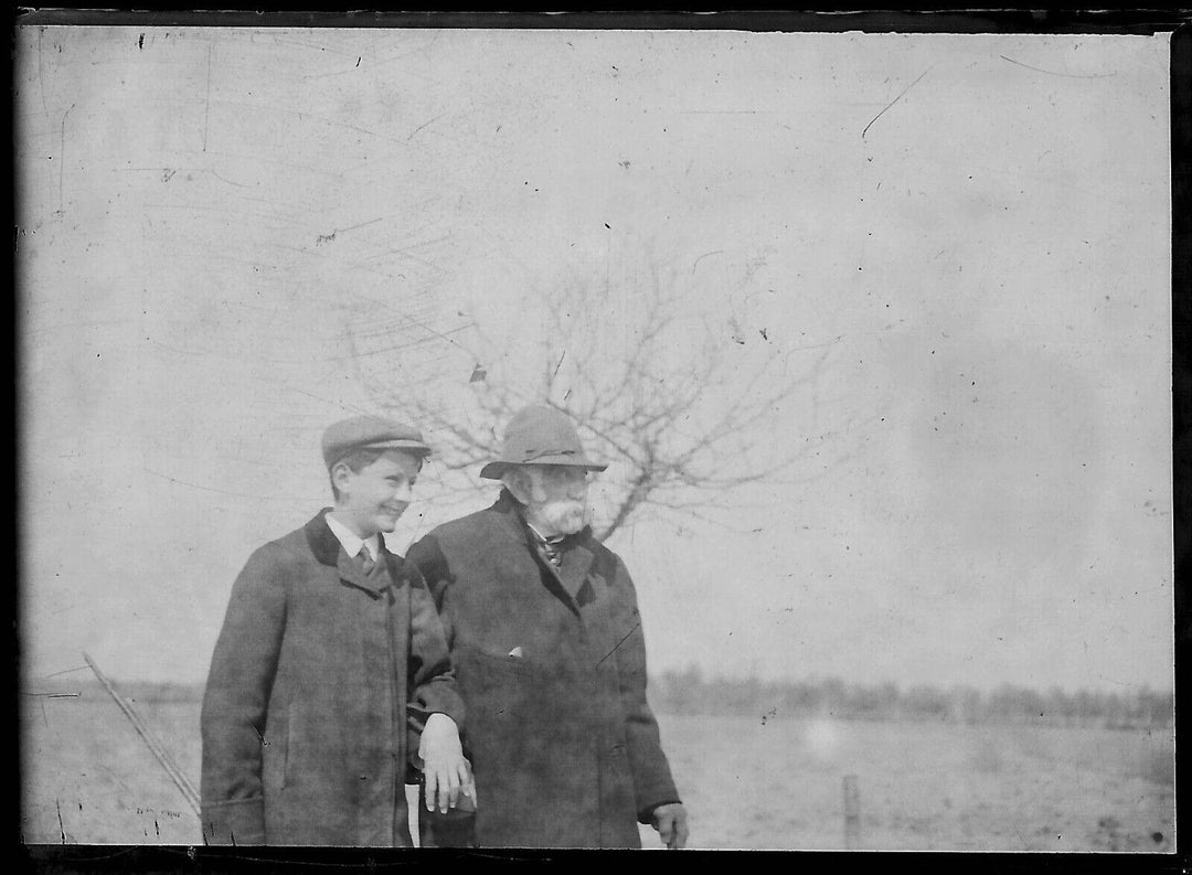 Plaque De Verre Photo Ancienne - Négatif Noir Et Blanc 6x9 Cm - Portrait Femme - France 1900
