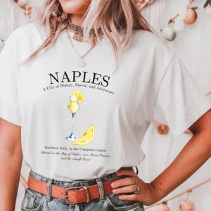 Neapel Limoncello Spritz T-Shirt, Sommer Vibe Shirt, Reise Shirt, Lemon Drink Design, Freizeitkleidung
