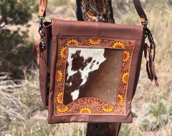 Kansas-Large Tote style bag