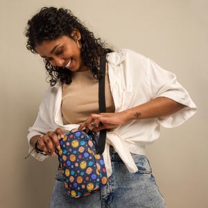 Universe Planets Printed Crossbody Bag, Outer Space Galaxy AOP Essentials Bag, Zipper Travel Bag, Multi-Purpose Bag, Astronomy Makeup Purse