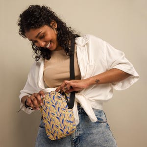 Parrot Bird Printed Crossbody Bag, Small Accessories Shoulder Bag, Makeup Cosmetics AOP Bag, Travel Essentials Bag, Parrot Lover Gifts